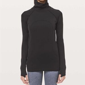 Lululemon Swiftly Speed Turtleneck